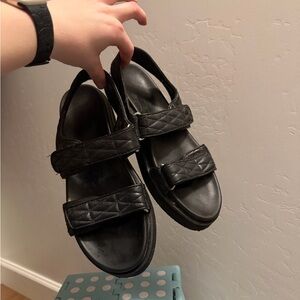 Black Quilted Strap Comfort Sandals